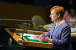  Tasavallan presidentti Tarja Halonen puhuu YK:n 64. yleiskokouksessa. Kuva: Mika Horelli