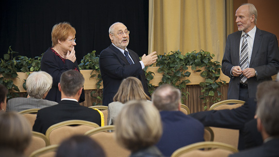 Copyright &copy; Tasavallan presidentin kanslia