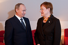 Rysslands premiärminister Putin och republikens president Tarja Halonen på Talludden.