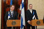  Presidentti Sauli Niinistö ja presidentti Toomas Hendrik Ilves vierailun yhteisessä tiedotustilaisuudessa. Copyright © Tasavallan presidentin kanslia 