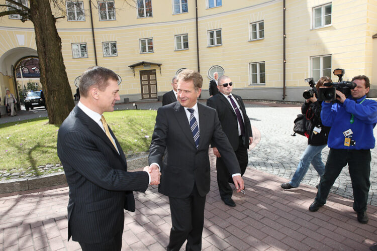  Presidentti Sauli Niinistö ja Viron pääministeri Andrus Ansip. Copyright © Tasavallan presidentin kanslia 