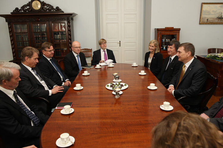 Official visit to Estonia on 25 April 2012. Copyright © Office of the President of the Republic of Finland