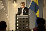  Presidentti Sauli Niinistö keskustelee Tukholman Suomi-instituutissa. Copyright © Tasavallan presidentin kanslia 