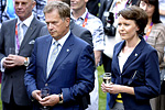  President Sauli Niinistö och hans maka Jenni Haukio deltog i en mottagning ordnad av Finlands ambassadör i London Pekka Huhtaniemi måndagen den 30 juli 2012. Bild: Lehtikuva 