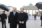  Berliinin pormestari Klaus Wowereit ja presidentti Sauli Niinistö Brandenburgin portilla. Copyright © Tasavallan presidentin kanslia 