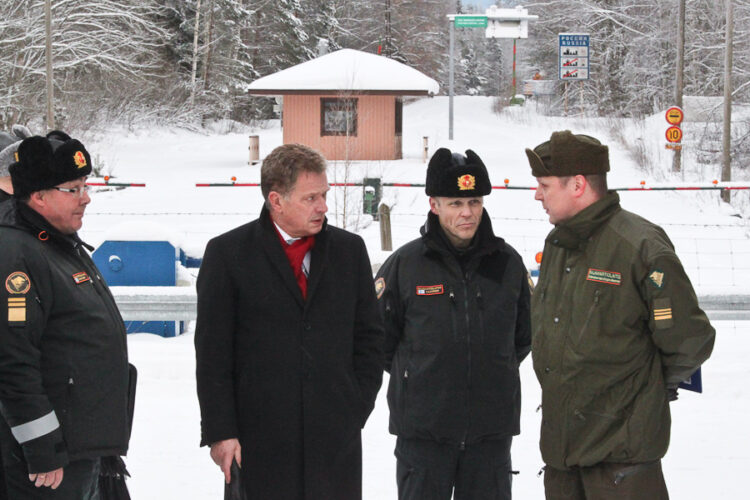 Besök till Villmanstrand och östgränsen den 16.1.2013. Copyright © Republikens presidents kansli