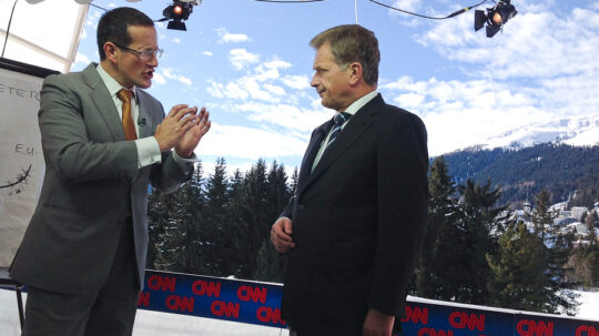  Presidentti Niinistö CNN:n toimittajan Richard Questin haastatteltavana Davosissa. Copyright © Tasavallan presidentin kanslia 