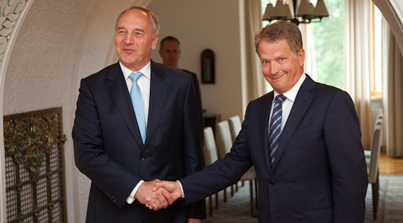 President Berzins and President Niinistö at a joint press ocnference at Kultaranta on 23 July 2012. Copyright © Office of the President of the Republic of Finland