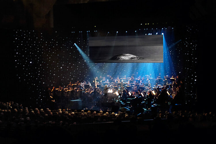 Independence Day gala concert and reception on 6 December 2013.   