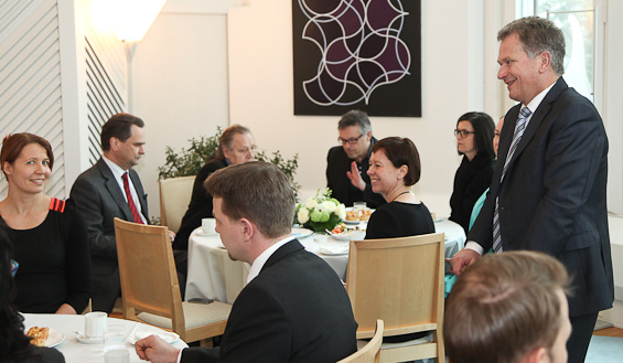 Lokaltidningarnas ställning är stabil även i framtiden, sade president Niinistö.