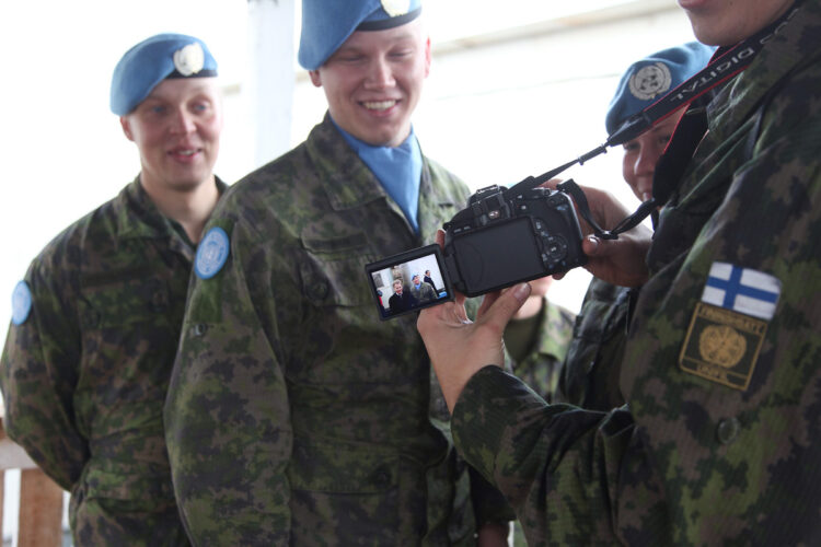  In the photo: president and peacekeeper. Copyright © Office of the President of the Republic 