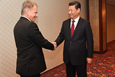 President Sauli Niinistö och Kinas president Xi Jinping träffades i Noordwijk i Holland den 23 mars före det internationella toppmötet om kärnsäkerhet som arrangeras i Haag. Copyright © Republikens presidents kansli 