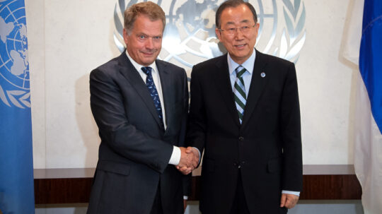  Presidentti Sauli Niinistö tapasi YK:n pääsihteerin Ban Ki-Moonin New Yorkissa sunnuntaina 21. syyskuuta. Copyright © Tasavallan presidentin kanslia 