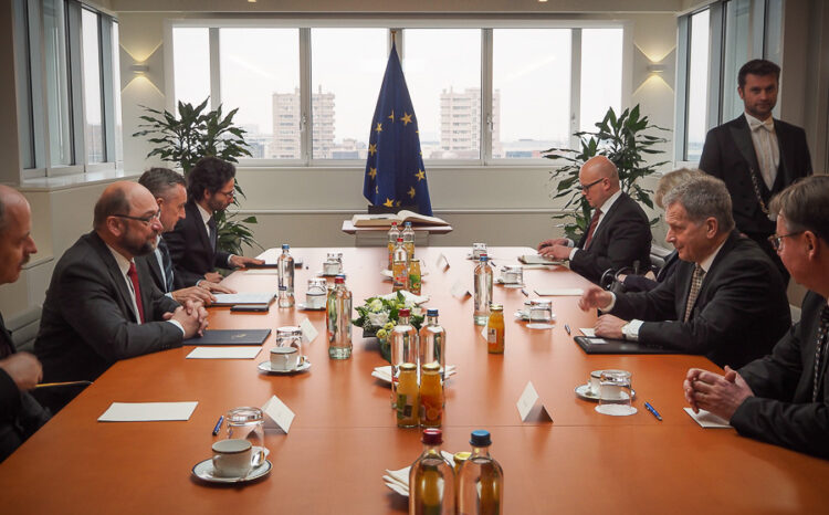  President Niinistö and Speaker Martin Schulz in discussion. Copyright © Office of the President of the Republic 