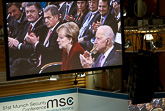  Ukrainas president Petro Poroshenko, president Sauli Niinistö, Tysklands förbundskansler Angela Merkel och Förenta staternas vicepresident Joseph Biden. Foto: Republikens presidents kansli