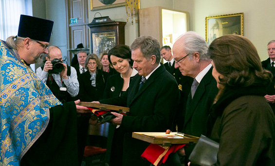 The presidential couple and the king and queen visited the local Orthodox church in Lappeenranta. Copyright © Office of the President of the Republic