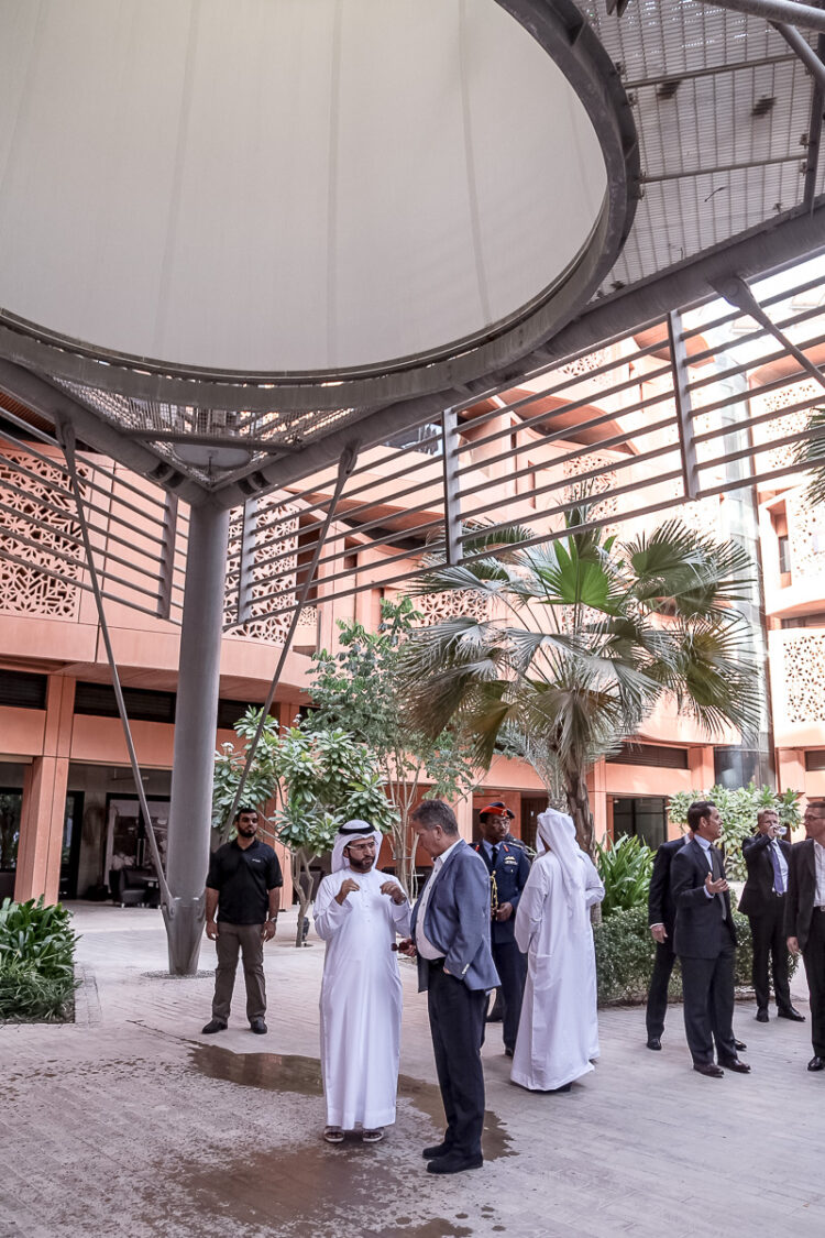  President visits the eco city of Masdar, which specialises in renewable energy and cleantech. Copyright © Office of the President of the Republic 