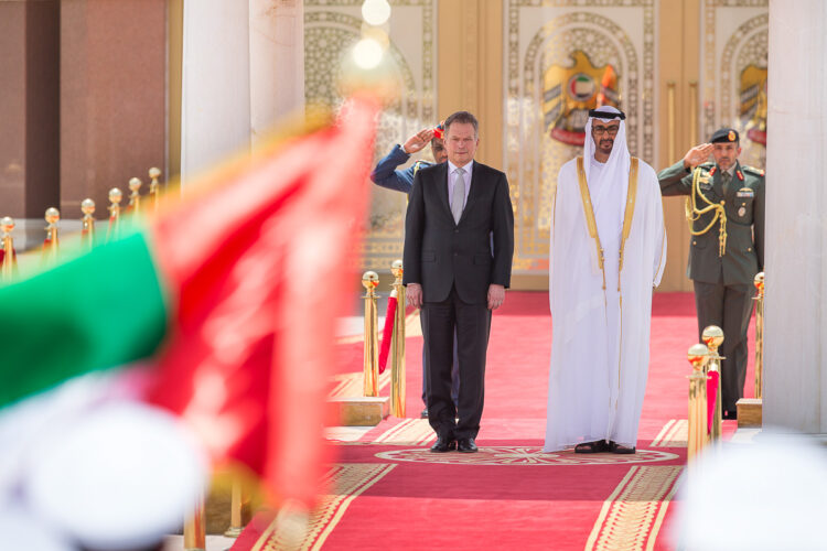  Welcoming ceremony: President Niinistö  met the Crown Prince of Abu Dhabi, Sheikh Mohamed bin Zayed Al Nahyan  on Sunday 12 April. Photo: Crown Prince Court 