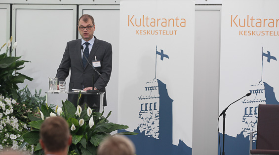 Finland's Prime Minister Juha Sipilä opened the debate about Finland's challenges.