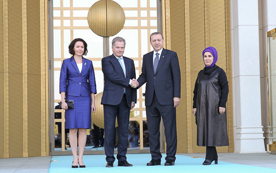 Mrs. Jenni Haukio, President Sauli Niinistö, President of Turkey Recep Tayyip Erdoğan and Mrs. Emine Erdoğan in Ankara on 13 October. Copyright © Office of the President of the Republic