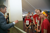 President Niinistö besökte Stafettkarnevalen på Olympiastadion den 22 maj 2015.  Copyright © Republikens presidents kansli 