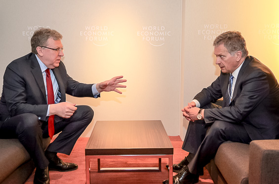 President Niinistö discussing with Chairman of the Committee of Civil Initiatives Aleksei Kudrin, from Russia. Copyright © Office of the President of the Republic of Finland