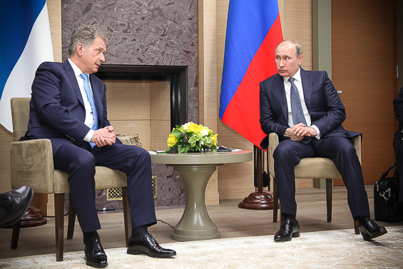 Republikens president Sauli Niinistö träffar Rysslands president Vladimir Putin i Moskva den 22 mars 2016.