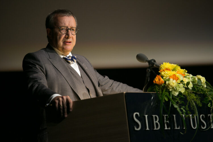 Hungarian President János Áder and Estonian President Toomas Hendrik Ilves visited Finland. President of the Republic Sauli Niinistö met them on Wednesday, 15 June, and later in the afternoon all three attended the World Congress of the Finno-Ugric Peoples in Lahti. Photo: Matti Porre/Office of the President of the Republic of Finland