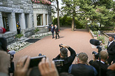  Rysslands president Vladimir Putin avlade ett arbetsbesök i Finland fredagen den 1 juli 2016. Republikens president Sauli Niinistö tog emot president Putin på Gullranda. Foto: Matti Porre/Republikens presidents kansli