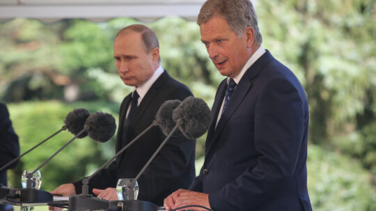  Presidentien yhteisessä lehdistötilaisuudessa presidentti Niinistö painotti, että epäluottamuksen kierre olisi tärkeätä katkaista sekä Itämeren ympäristössä että Ukrainassa. Kuva: Juhani Kandell/Tasavallan presidentin kanslia 