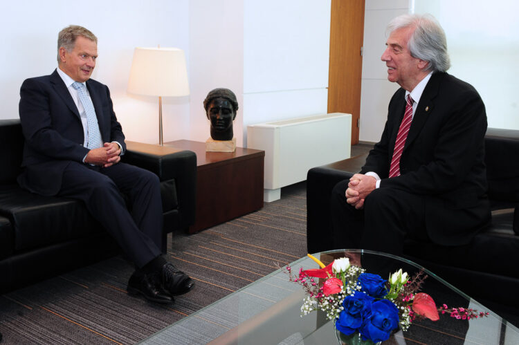  President Niinistö and President Vázquez in official discussions in Montevideo on 17 August 2016. In addition to economic relations, the presidents discussed opportunities for cooperation in science, technology, education and the health sector. Photo: Presidencia de la Republica - ROU