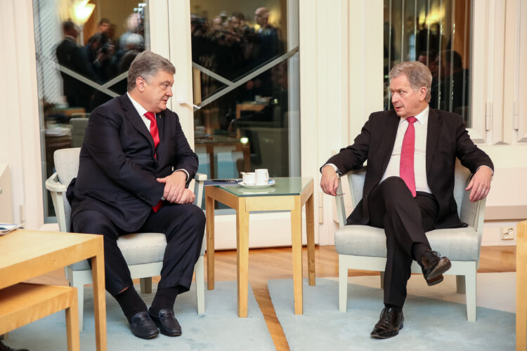 Tasavallan presidentti Sauli Niinistö tapasi Ukrainan presidentin Petro Poroshenkon keskiviikkona 7. marraskuuta Mäntyniemessä. Kuva: Matti Porre/Tasavallan presidentin kanslia