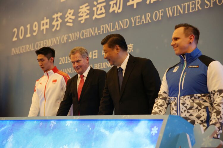 President Niinistö and President Xi at the launching event of the China–Finland Year of Winter Sports. Photo: Matti Porre/Office of the President of the Republic of Finland
