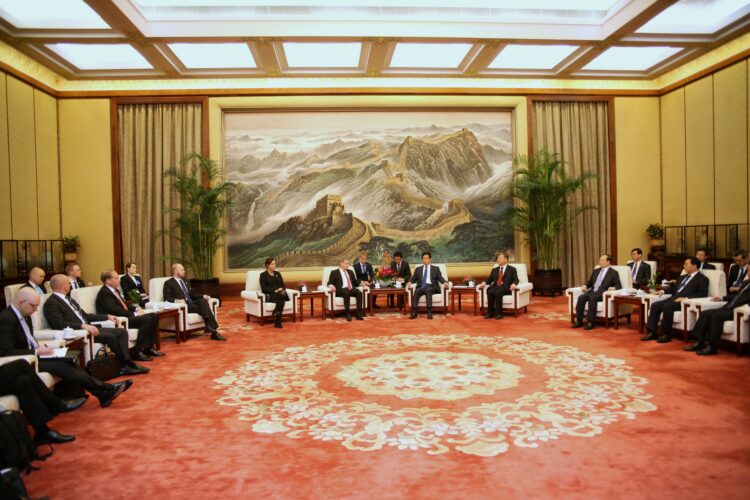 President Niinistö met with Mr Li Zhanshu, Chairman of the National People’s Congress of China at the Great Hall of the People. Photo: Matti Porre/Office of the President of the Republic of Finland