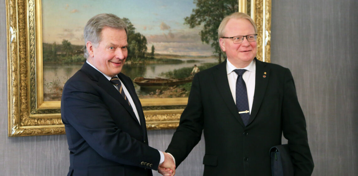 Presidentti Niinistö ja puolustusministeri Hultqvist tapasivat Presidentinlinnassa. Kuva: Katri Makkonen/Tasavallan presidentin kanslia