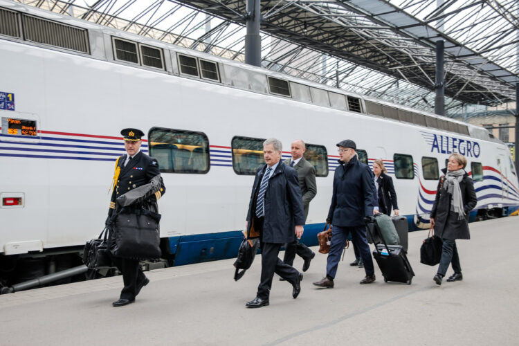 President Niinistö traveled from Helsinki to St. Petersburg by train. Photo: Matti Porre/Office of the President of the Republic of Finland
