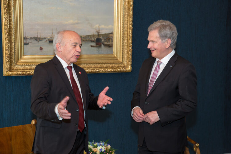 Presidents Niinistö and Maurer discussed the EU-Swiss relations, Brexit, climate change and immigration. Photo: Juhani Kandell/Office of the President of the Republic of Finland