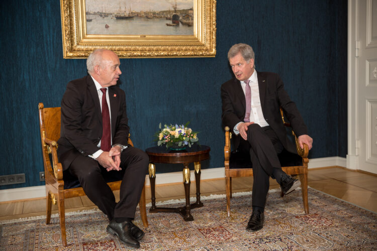 Presidents Niinistö and Maurer discussed the EU-Swiss relations, Brexit, climate change and immigration. Photo: Juhani Kandell/Office of the President of the Republic of Finland