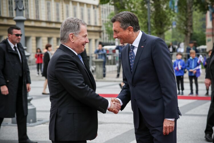 Slovenian presidentti Borut Pahor vastaanotti presidentti Niinistön viralliselle vierailulle Sloveniaan. Kuva: Matti Porre /Tasavallan presidentin kanslia