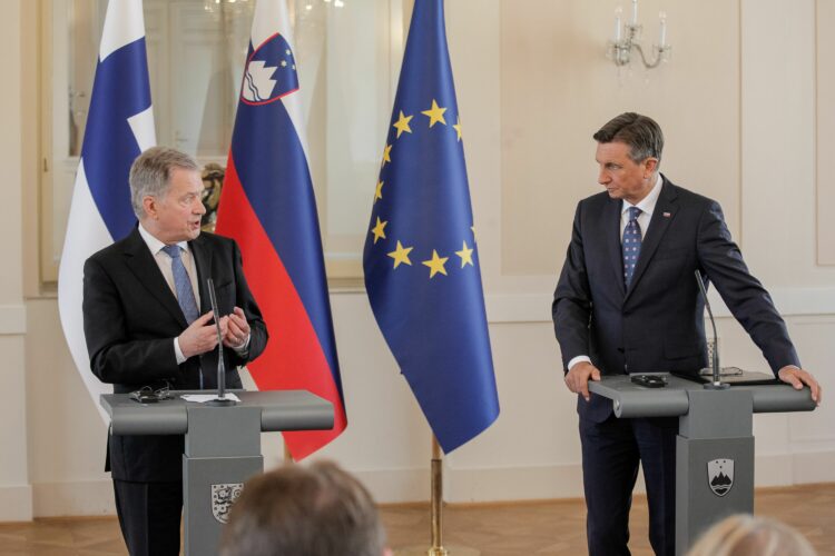Presidentit Pahor ja Niinistö yhteisessä lehdistötilaisuudessa Ljubljanassa. Kuva: Matti Porre /Tasavallan presidentin kanslia