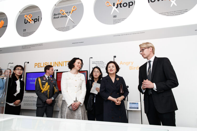 Mrs Kim Jung-sook and Mrs Jenni Haukio visited the Design Museum in Helsinki on 10 June 2019.  Photo: Roni Rekomaa