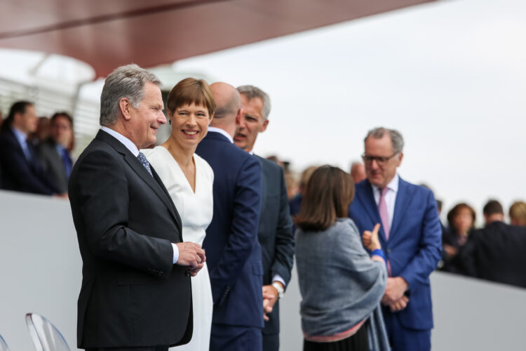 Republikens president Sauli Niinistö deltar i festligheterna med anledning av Frankrikes nationaldag söndagen den 14 juli 2019 i Paris. Värd för besöket är Frankrikes president Emmanuel Macron. Foto: Riikka Hietajärvi/Republikens presidents kansli