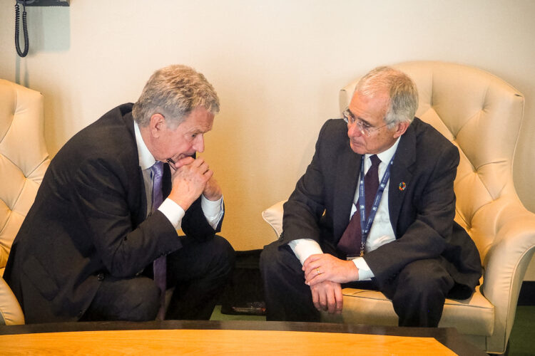 Meeting with economist Nicholas Stern, who has influenced President Niinistö's thinking. Photo: Jouni Mölsä/Office of the President of the Republic of Finland