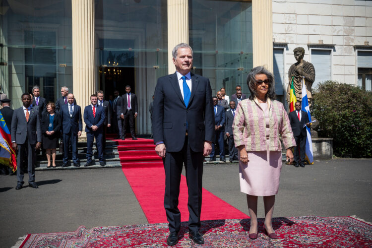 Etiopian presidentti Sahle-Work Zewden vastaanotti presidentti Sauli Niinistön vierailulle Addis Abebassa 15. lokakuuta 2019. Kuva: Juhani Kandell/Tasavallan presidentin kanslia