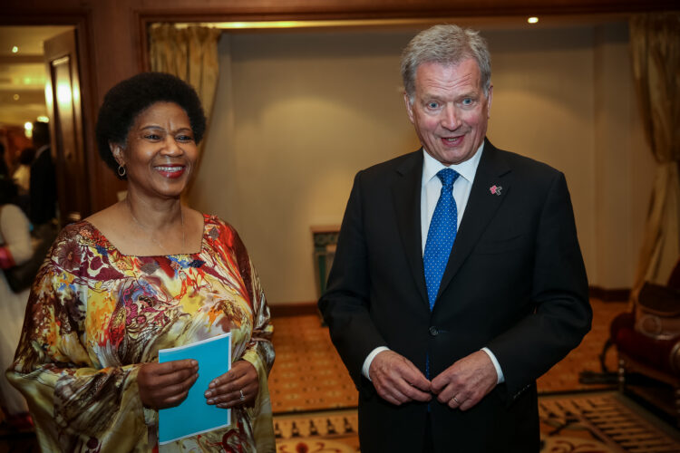 Presidentti Sauli Niinistö ja YK:n tasa-arvojärjestö UN Womenin pääjohtaja Phumzile Mlambo-Ngcuka Addis Abebassa. Kuva: Juhani Kandell/Tasavallan presidentin kanslia