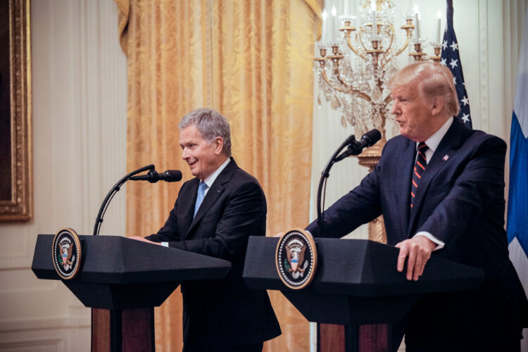 Presidentti Niinistön ja presidentti Trumpin yhteinen tiedotustilaisuus Valkoisen talon East Roomissa. Kuva: Matti Porre/Tasavallan presidentin kanslia