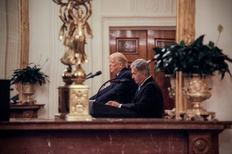 Presidentti Niinistön ja presidentti Trumpin yhteinen tiedotustilaisuus Valkoisen talon East Roomissa. Kuva: Matti Porre/Tasavallan presidentin kanslia