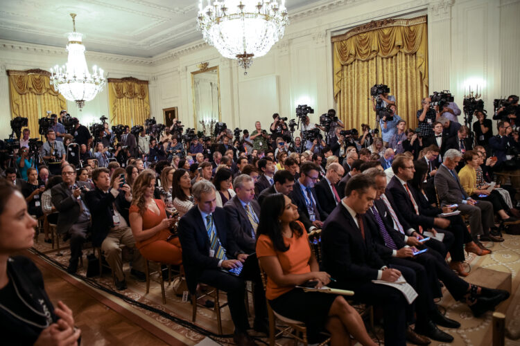 Presidentti Niinistön ja presidentti Trumpin yhteinen tiedotustilaisuus Valkoisen talon East Roomissa. Kuva: Matti Porre/Tasavallan presidentin kanslia