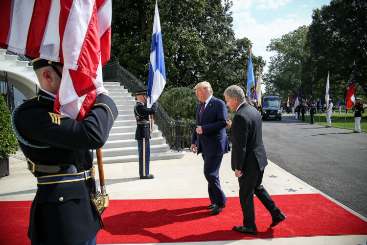 President Donald Trump welcomes President Sauli Niinistö to the White House at the South Portico on 2 October 2019. Photo: Matti Porre/Office of the President of the Republic of Finland 