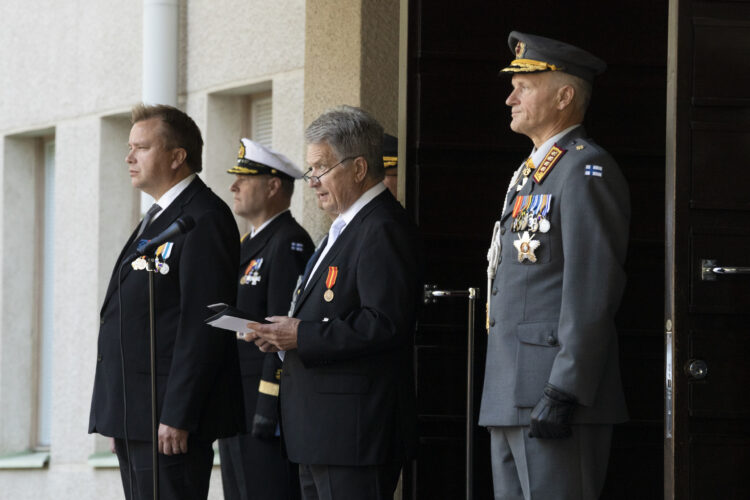 Befordringen och utnämningen av kadetter i Sandhamn den 28 augusti 2020. Foto: Jon Norppa/Republikens presidents kansli